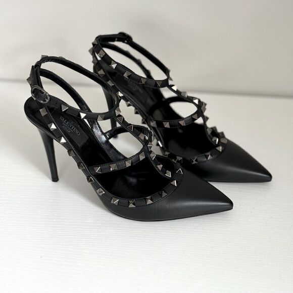 ⭕️ VALENTINO Sandals Heels Black Leather Rockstud Ankle Strap 39 - Picture 10 of 11